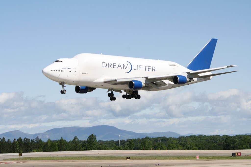Boeing DreamLifter landing at GSP Airport
